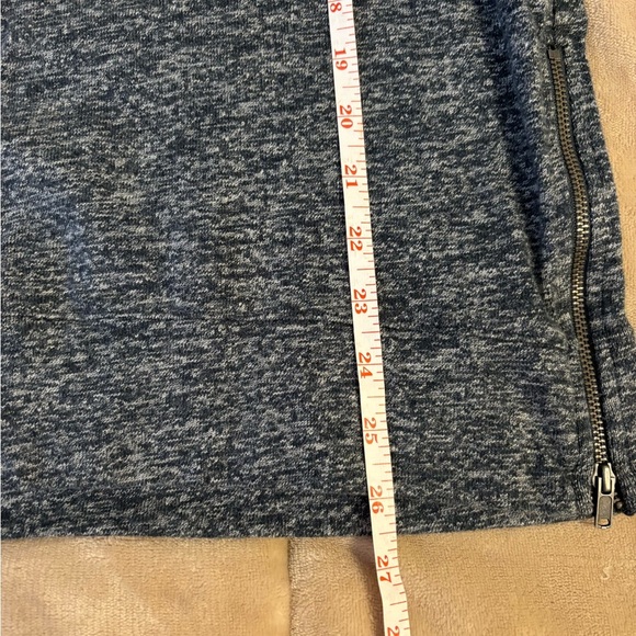 J. Crew Men's L Sweater Pullover Round Neck Long Sleeve - Picture 4 of 8